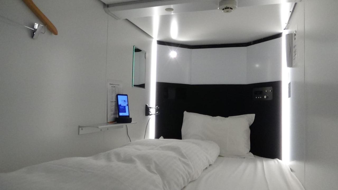 Hearts Capsule Hotel & Spa Hakata Fukuoka  Exteriér fotografie